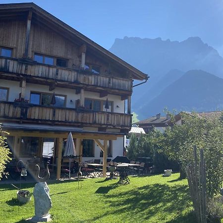 Hotel Zum Urviech -Erwachsenenhotel- (Adults Only) Ehrwald Exterior foto